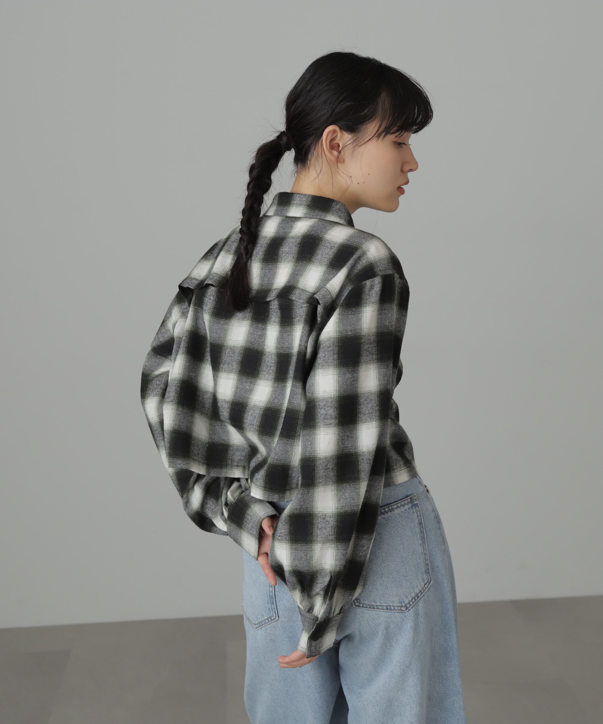  「バックシャンボリュームスリーブショート丈シャツ」|シャツ・ブラウス|