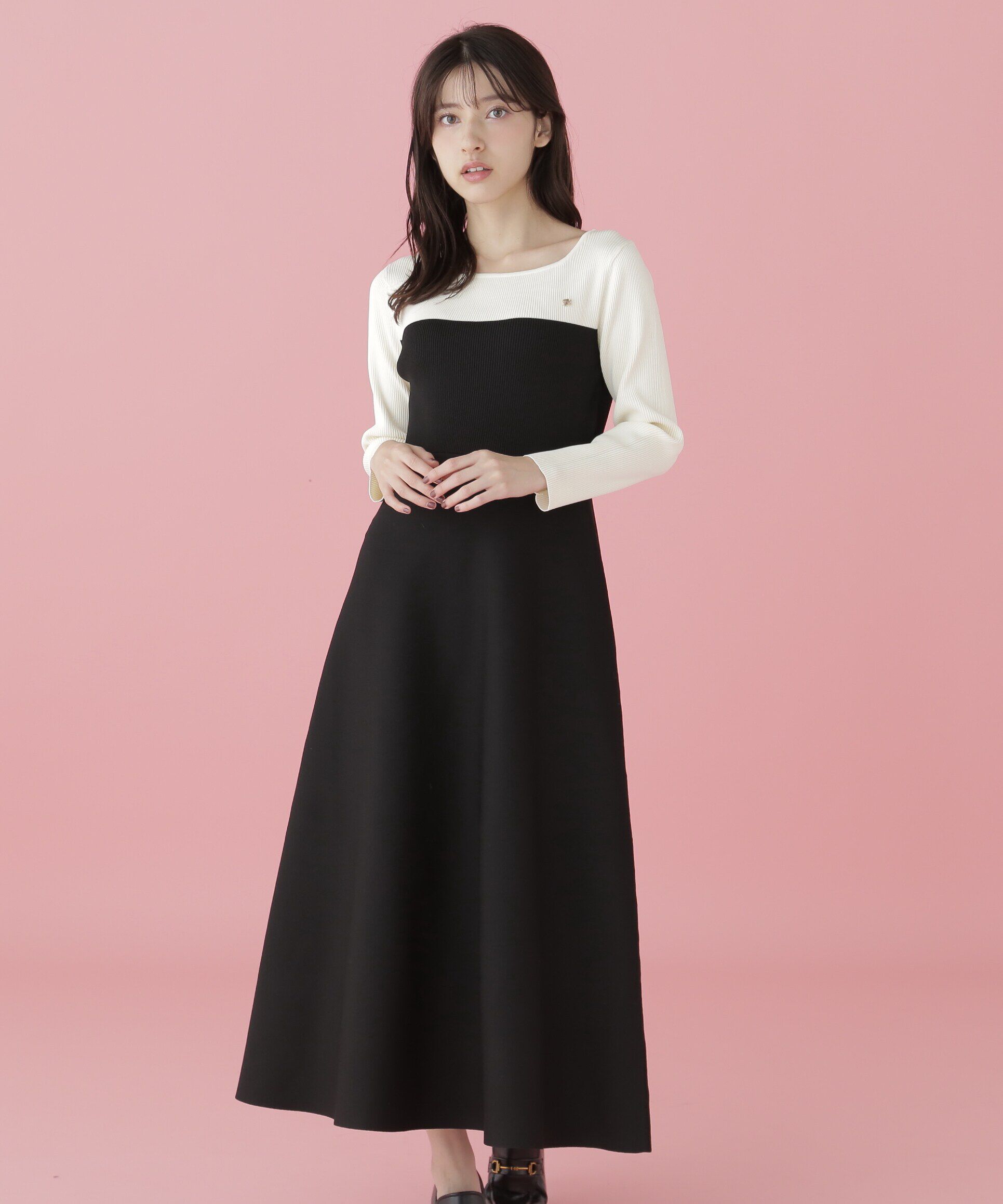  「長袖ソウバリフレアニットワンピース」|ワンピース|ブラックエク 1
