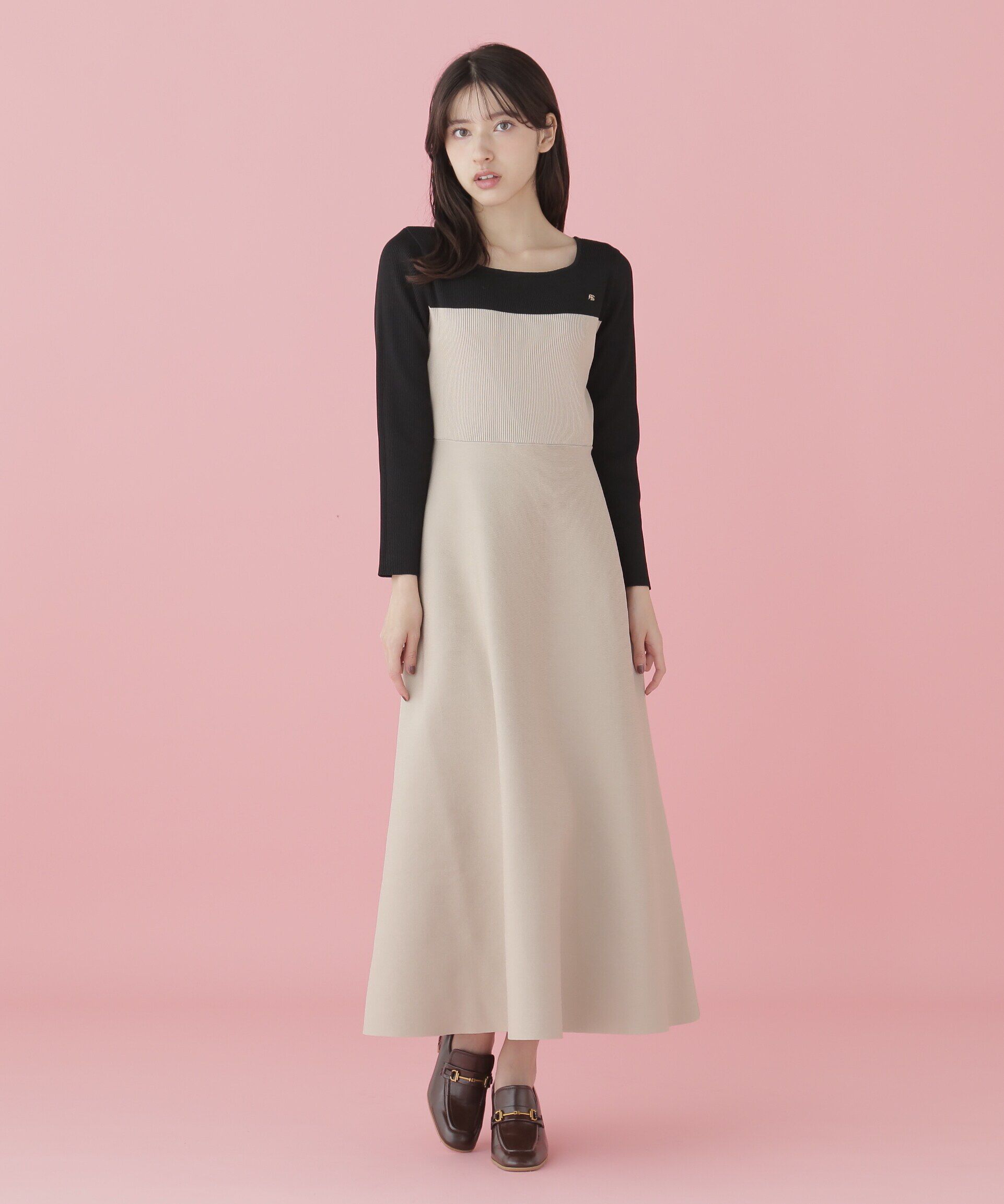  「長袖ソウバリフレアニットワンピース」|ワンピース|