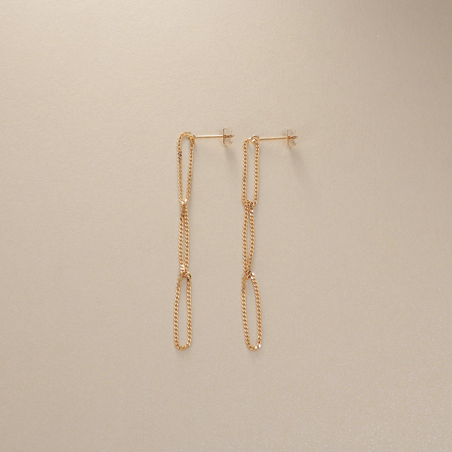 COCOSHNIK「K10キヘイループ スタッドピアス」|ピアス|