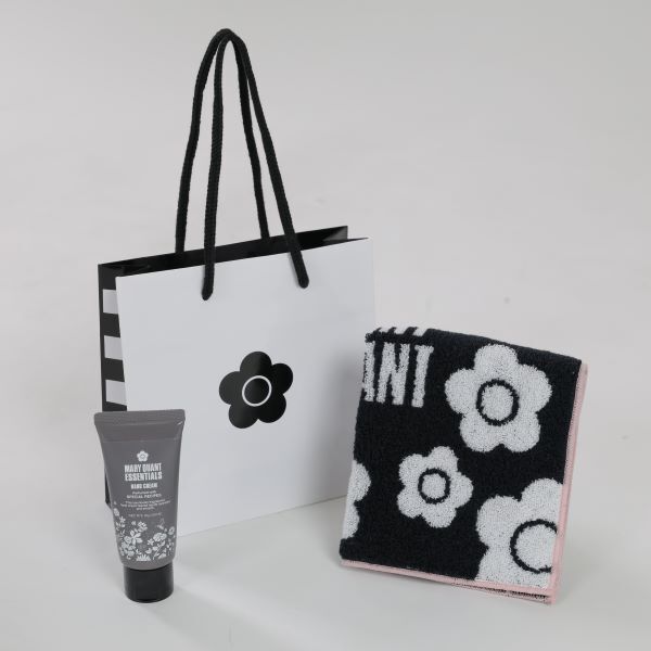 MARY QUANT「『WEB限定』エッセンシャルズ ハンドクリーム スペシャルセット」|ハンドケア|