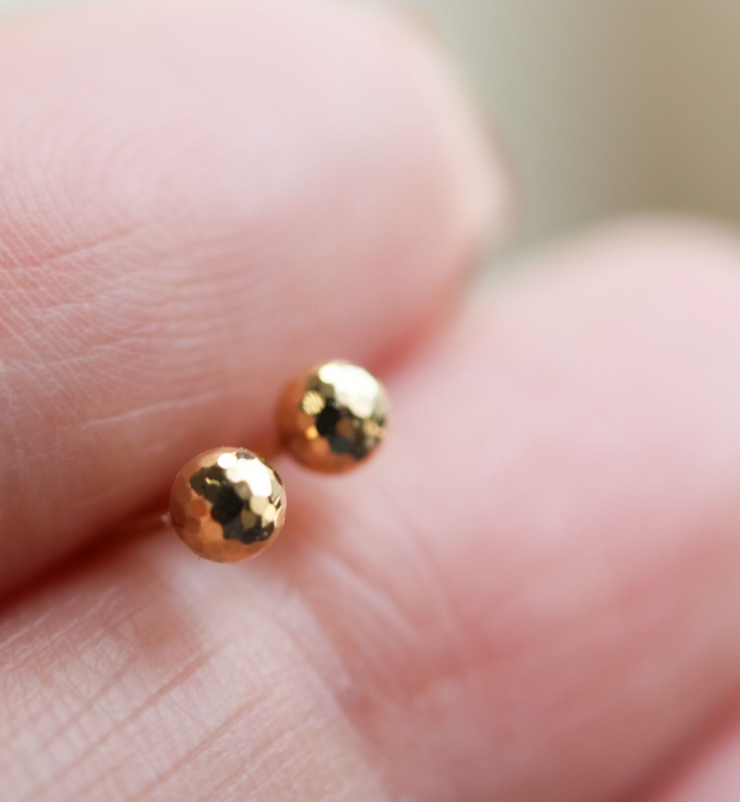  「ゴールド ミラーボール  3mm ピアス | K18」|ピアス|