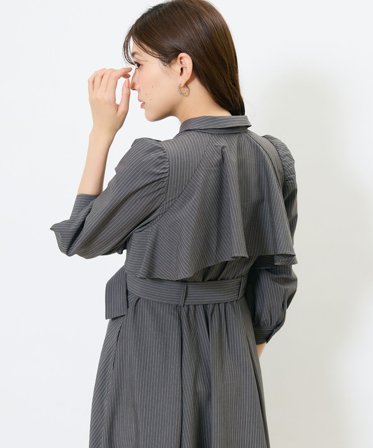 アンドクチュール「ストライプフリルケープワンピース」|ワンピース|