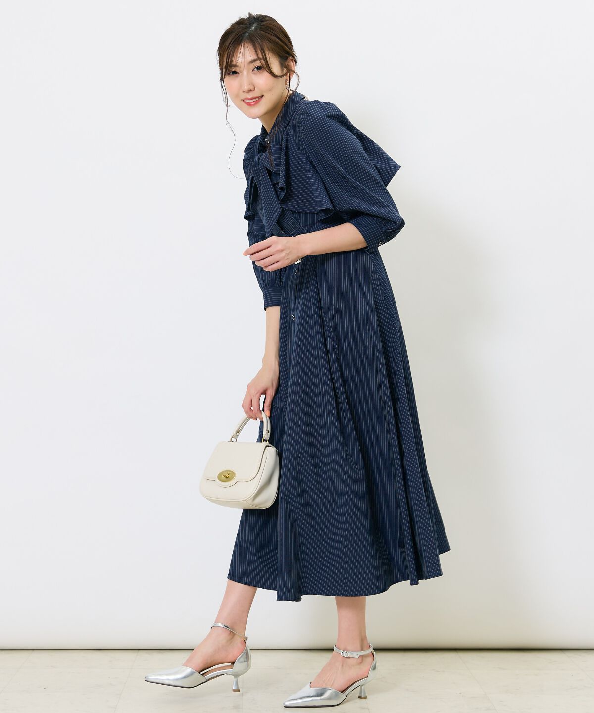 アンドクチュール「ストライプフリルケープワンピース」|ワンピース|