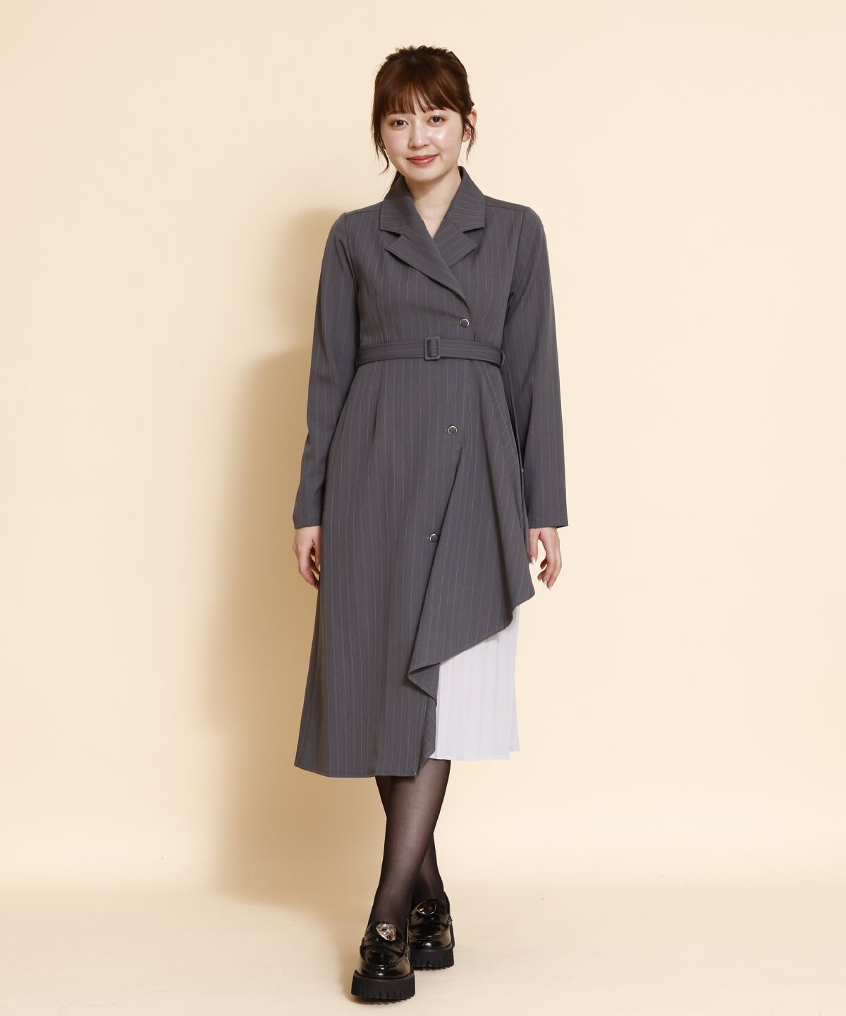 REDYAZEL「サイドプリーツストライプワンピース」|ワンピース|グレー