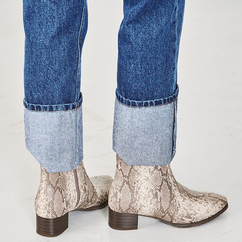 WA Oriental TRaffic「ポインテッドトゥ切替ヒールブーツ/22405」|ショートブーツ|