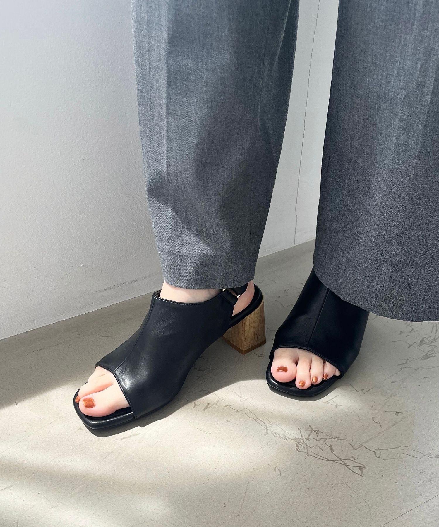 ORiental TRaffic「●2025春夏新作●甲深ソフトレザーサンダル/51205 サンダル トレンド 人気 売れてる クッション」|サンダル|BLACK