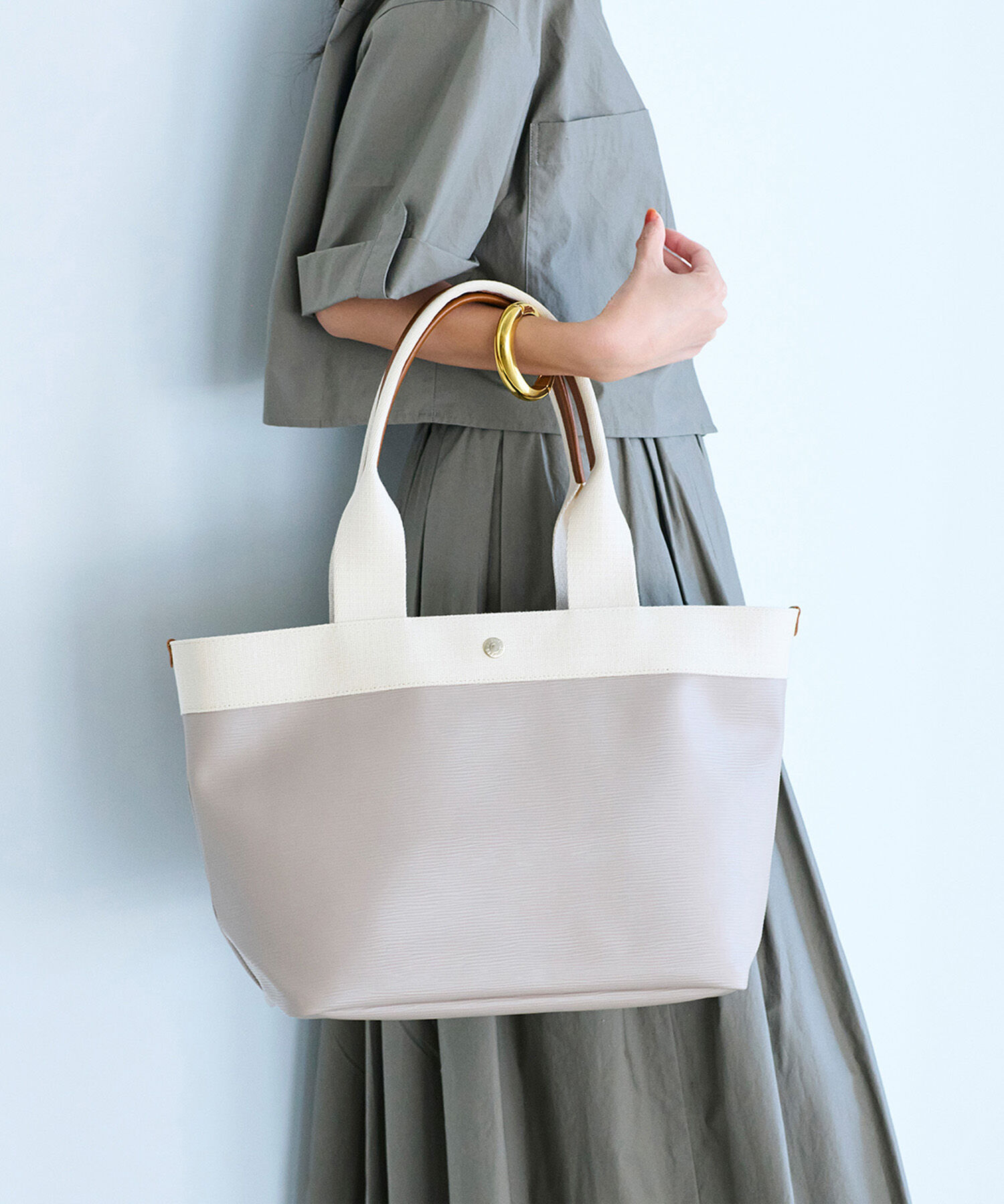 TOPKAPI BREATH「【Breath TOPKAPI】RIPPLE リプル ロング ハンドル A４ トートバッグ L」|トートバッグ|ペールベージュ