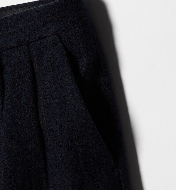 UNITED ARROWS「＜District＞シュリンク サージ 2プリーツ テーパードパンツ」|スーツ|