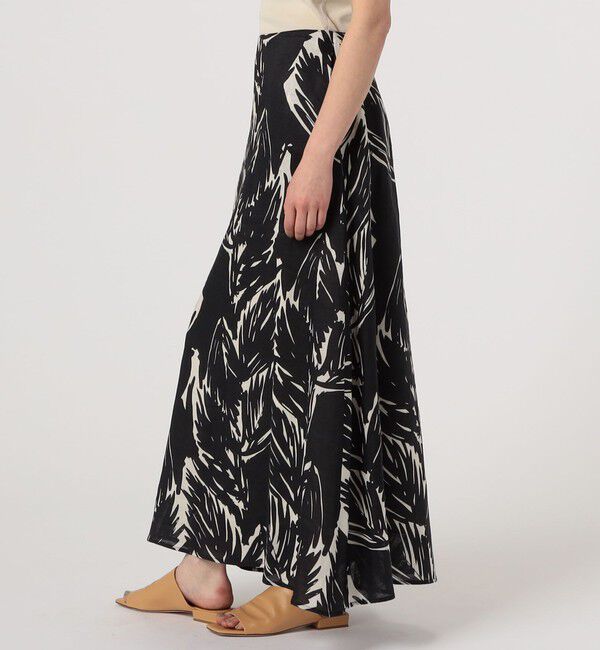 TOMORROWLAND GOODS「WRITEWELL　リーフパターンロングスカート」|フレア|