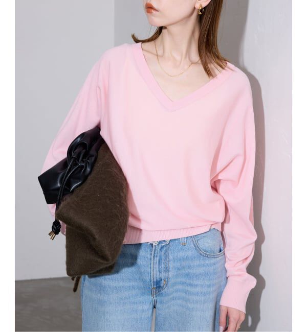 SLOBE IENA「ウォッシャブルドルマンVネックプルオーバー」|ニット・セーター|