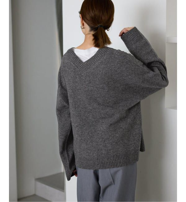 SLOBE IENA「Vネックルーズニットプルオーバー」|ニット・セーター|