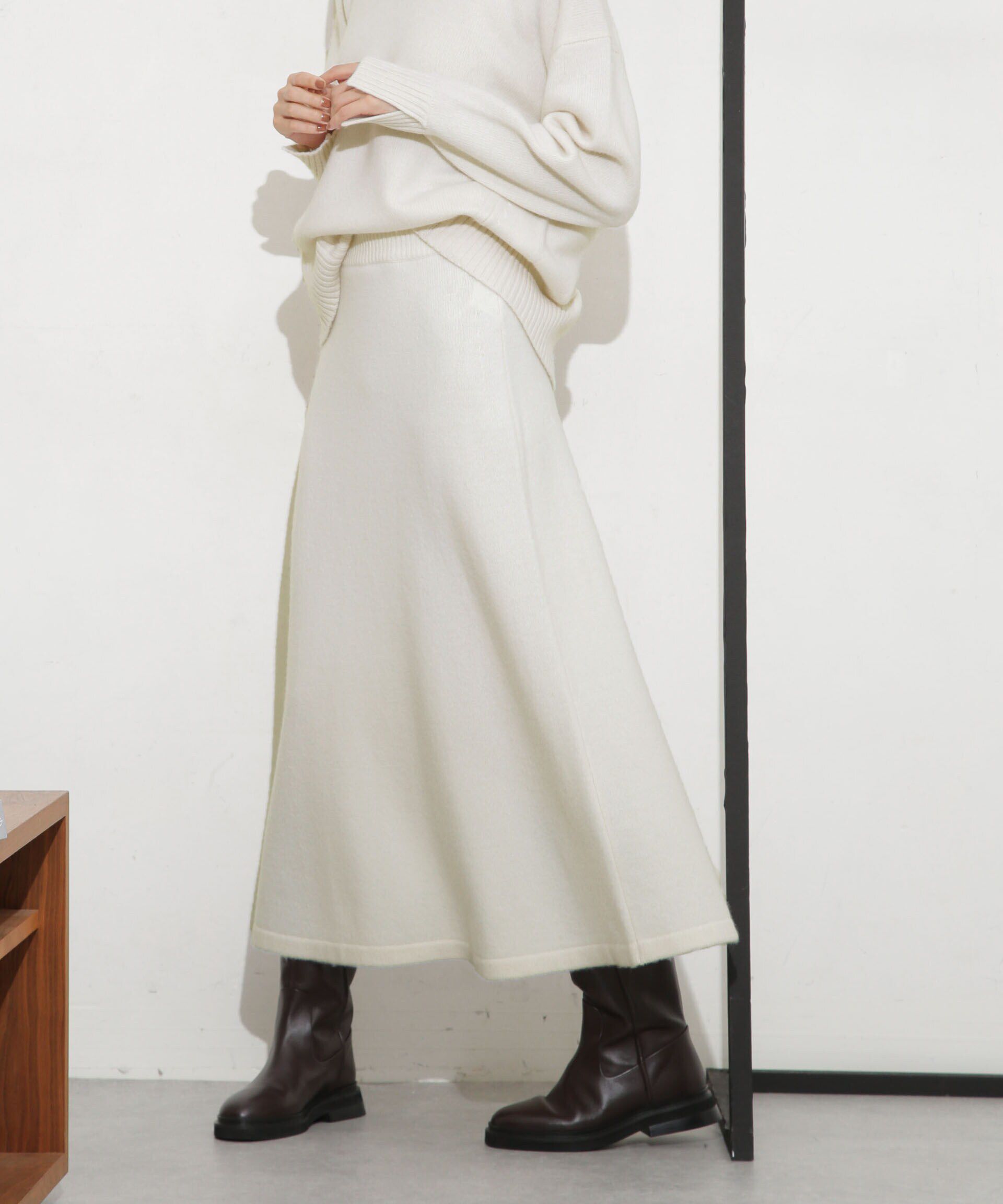 nano･universe「MUSIC ウールカシミヤフレアスカート(セットアップ可)」|スカート|オフホワイト1