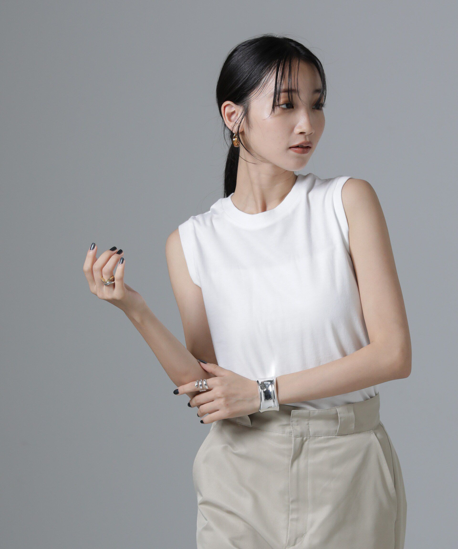 nano･universe「Hanes/2P JapanFit for HER スリーブレスTシャツ」|Tシャツ・カットソー|