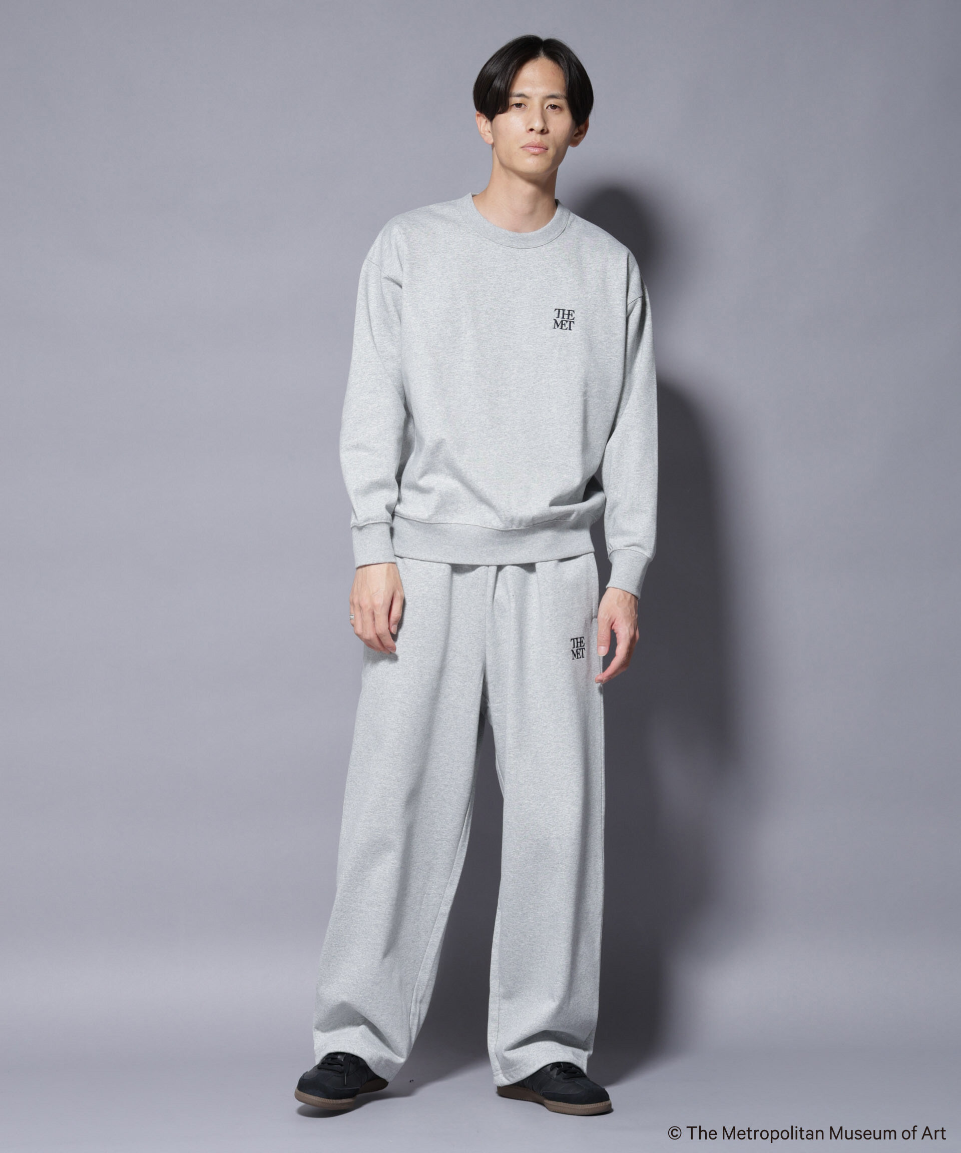 nano･universe「「The Met」ロゴ刺繍 2WAYワイドスウェットパンツ（セットアップ可）」|チノ|