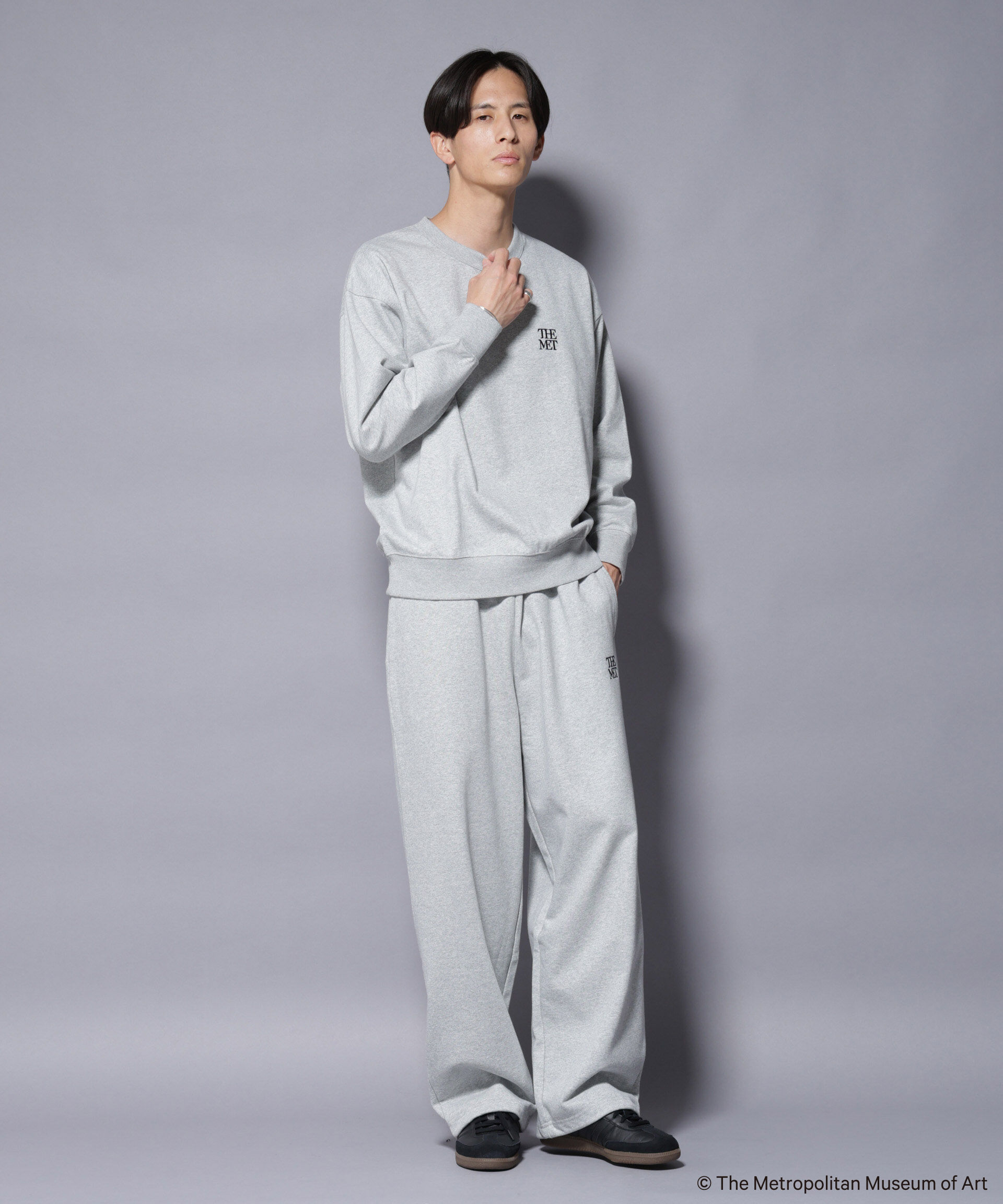 nano･universe「「The Met」ロゴ刺繍 2WAYワイドスウェットパンツ（セットアップ可）」|チノ|