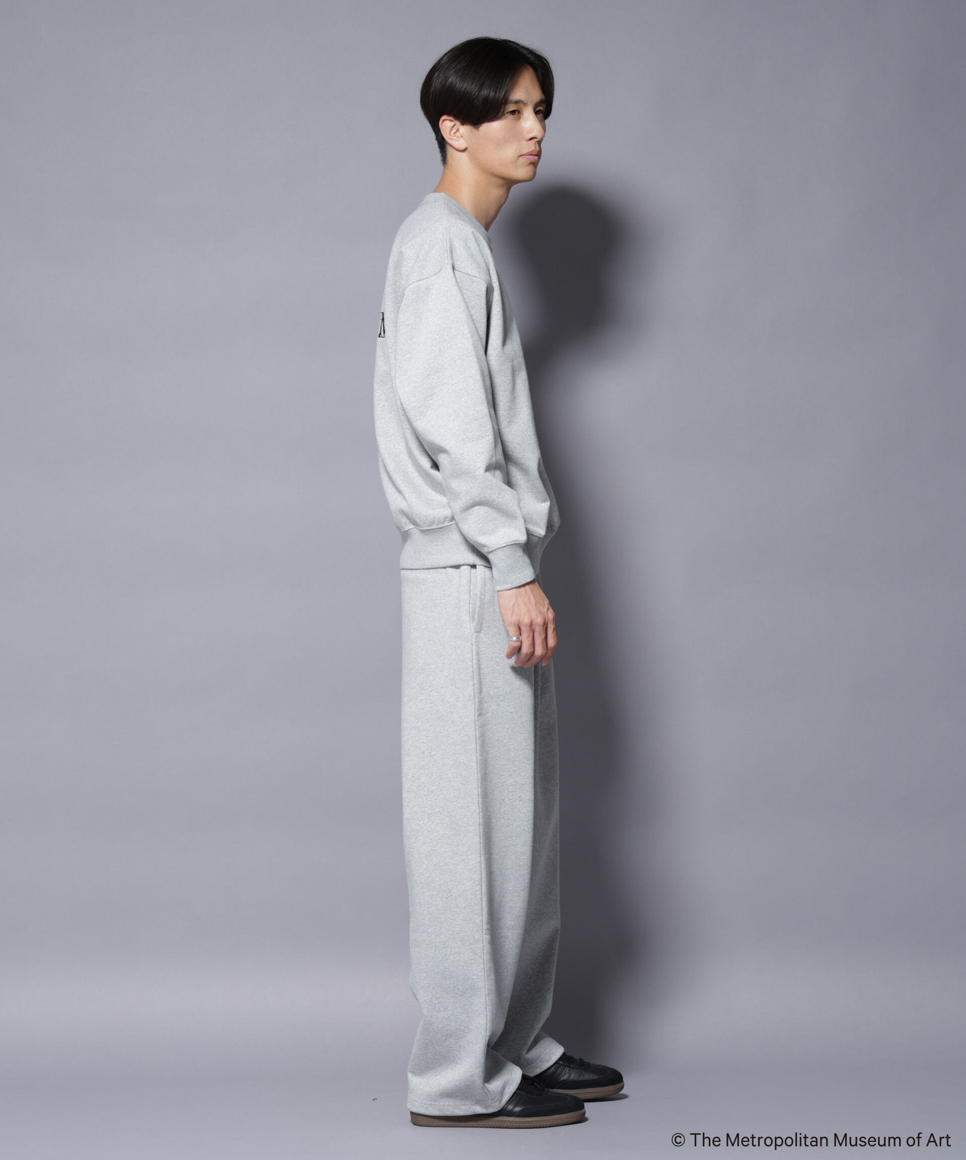 nano･universe「「The Met」ロゴ刺繍 2WAYワイドスウェットパンツ（セットアップ可）」|チノ|