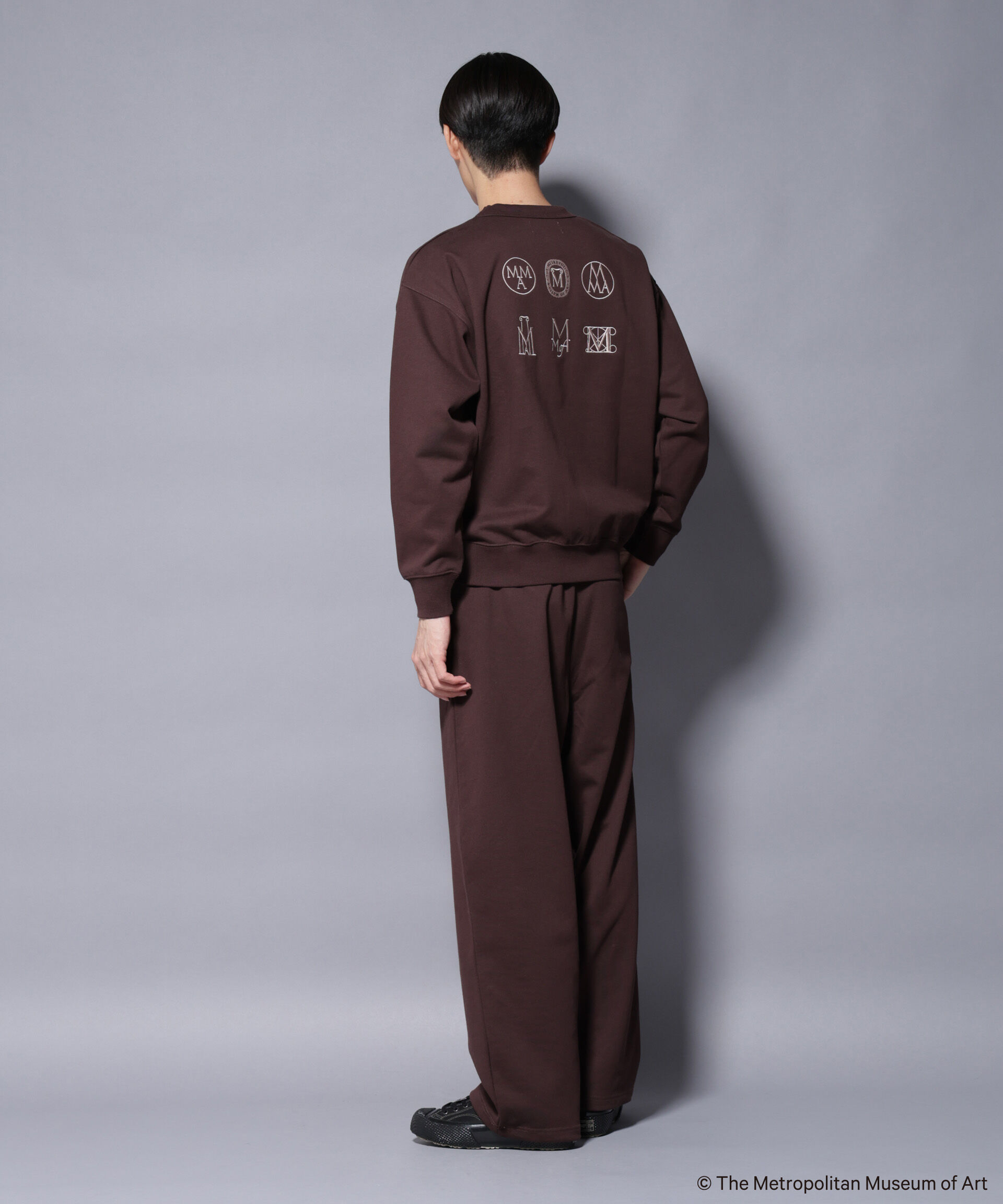nano･universe「「The Met」ロゴ刺繍 2WAYワイドスウェットパンツ（セットアップ可）」|チノ|