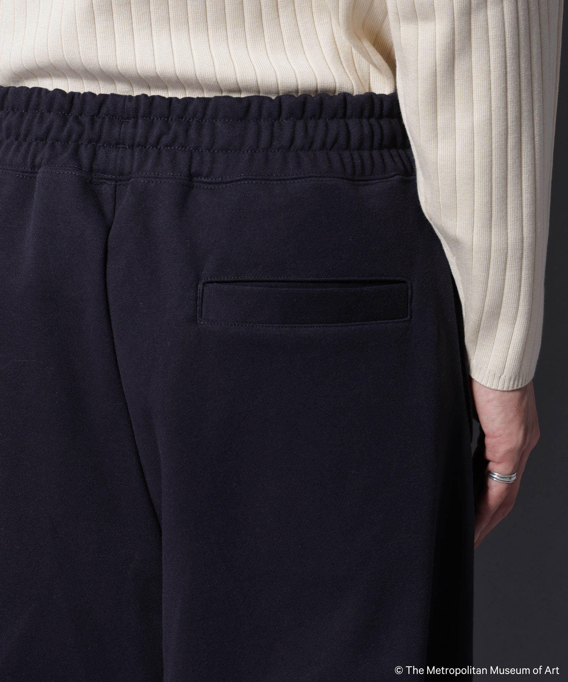 nano･universe「「The Met」ロゴ刺繍 2WAYワイドスウェットパンツ（セットアップ可）」|チノ|