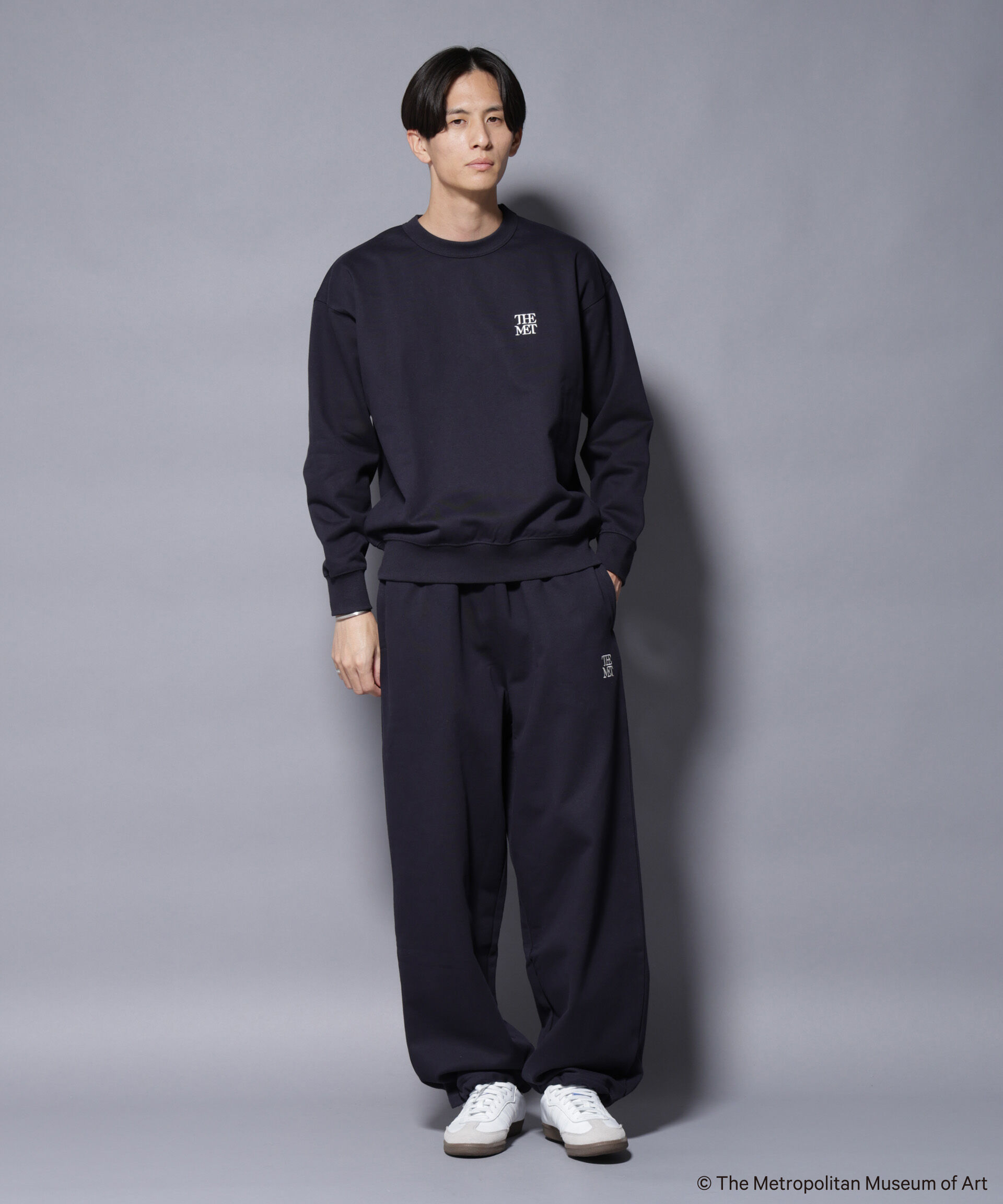 nano･universe「「The Met」ロゴ刺繍 2WAYワイドスウェットパンツ（セットアップ可）」|チノ|