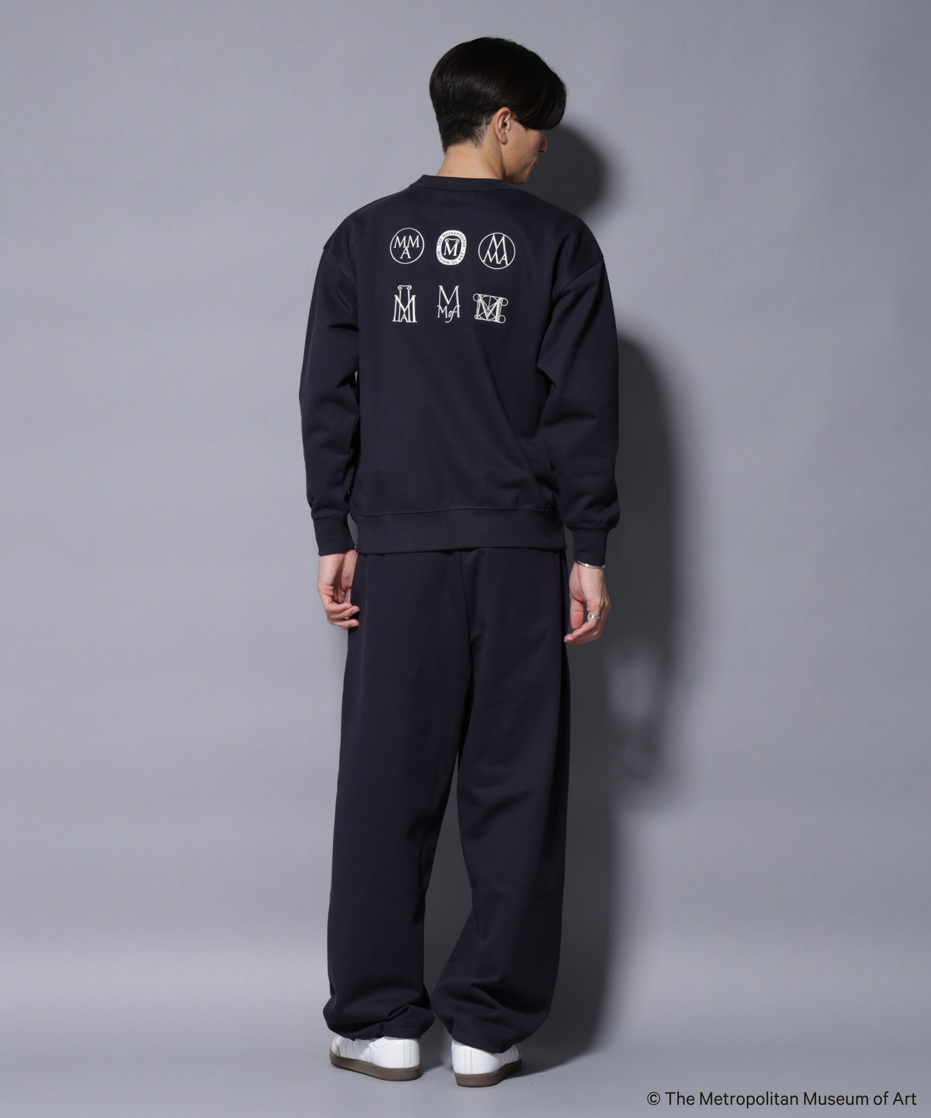 nano･universe「「The Met」ロゴ刺繍 2WAYワイドスウェットパンツ（セットアップ可）」|チノ|