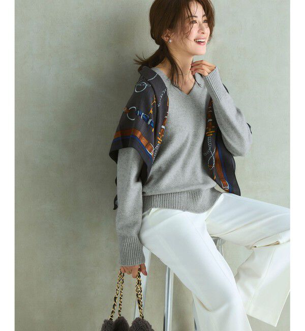 23区「【見上愛さんコラボカラー/VERY・GISELe掲載】カシミヤブレンド Vネック ニット」|ニット・セーター|