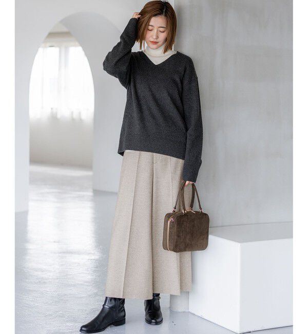 23区「【見上愛さんコラボカラー/VERY・GISELe掲載】カシミヤブレンド Vネック ニット」|ニット・セーター|