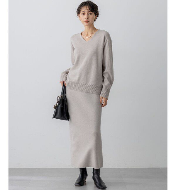 23区「【見上愛さんコラボカラー/VERY・GISELe掲載】カシミヤブレンド Vネック ニット」|ニット・セーター|