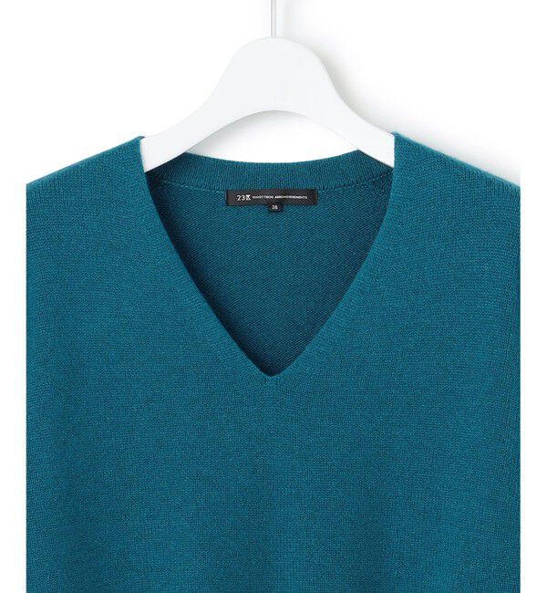 23区「【見上愛さんコラボカラー/VERY・GISELe掲載】カシミヤブレンド Vネック ニット」|ニット・セーター|