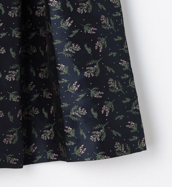 NOLLEY'S「ウォッシャブル花柄ジャガードタックスカート」|フレア|