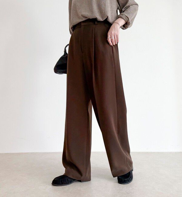 fredy emue「【人気商品の新型】とろみwarmタックスラックス」|スラックス|