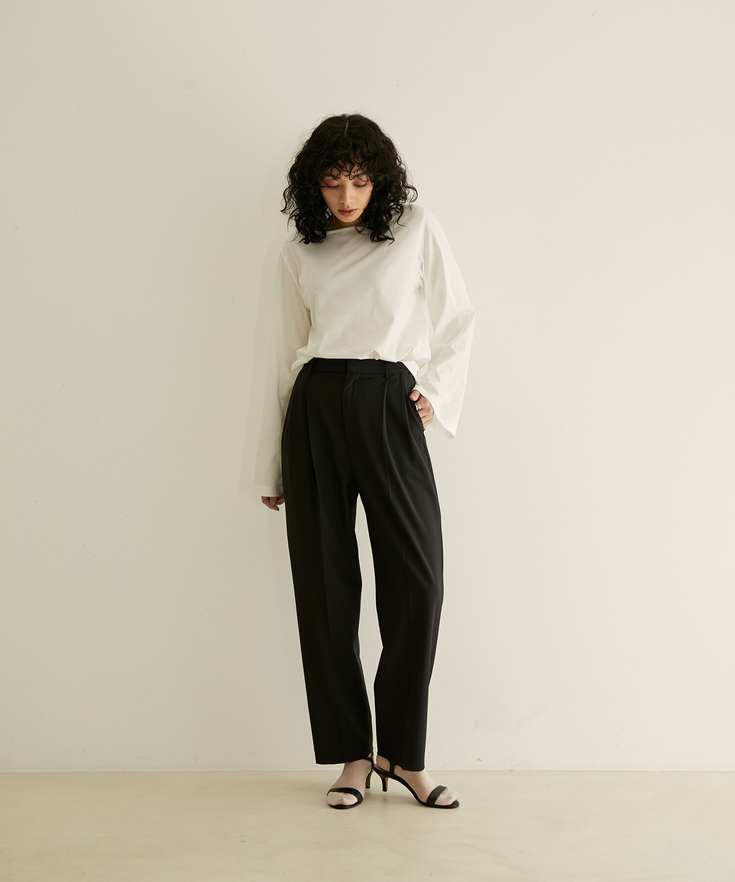 SALON adam et rope'「【UVカット】prima zymフレアースリーブTシャツ」|Tシャツ・カットソー|