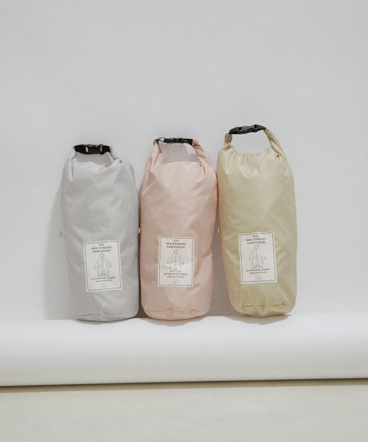 SALON adam et rope'「【雑誌掲載】【KiU for SALON】[ポーチ付き]別注レインポンチョ」|レインコート|