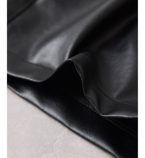 VIS「レザーショートパンツ」|チノ|