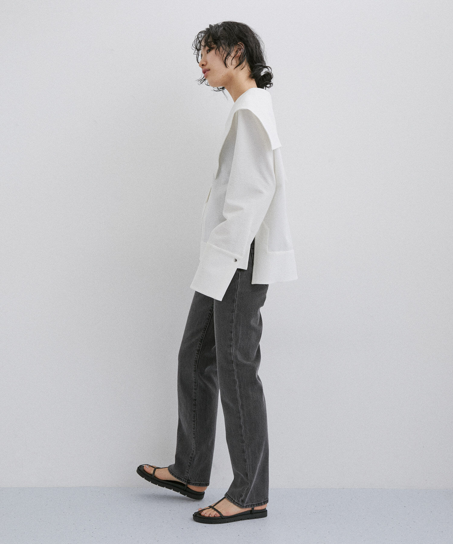 ADAM ET ROPE'「ナロークロスストラップスポサン」|サンダル|