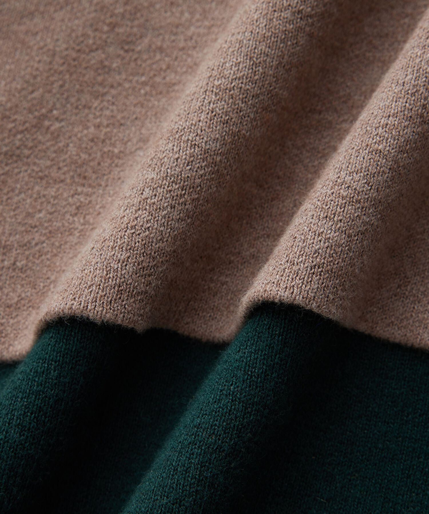 ADAM ET ROPE'「カシミヤブレンド リバーシブル オフタートル ニット」|ニット・セーター|