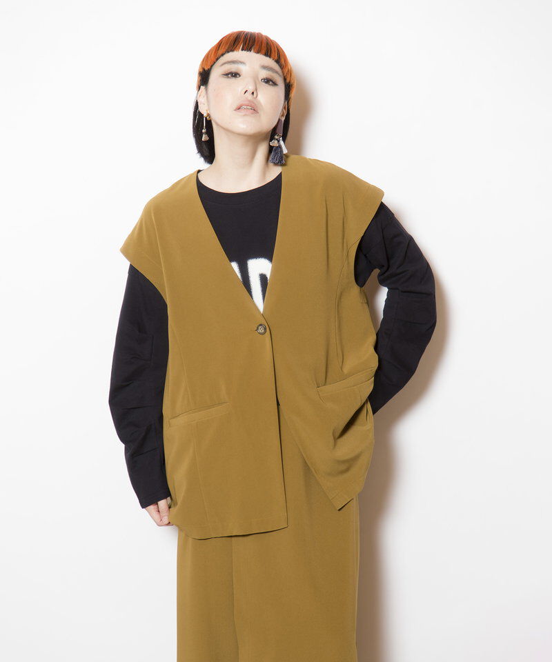  「バックタックジレ」|ベスト・ジレ|