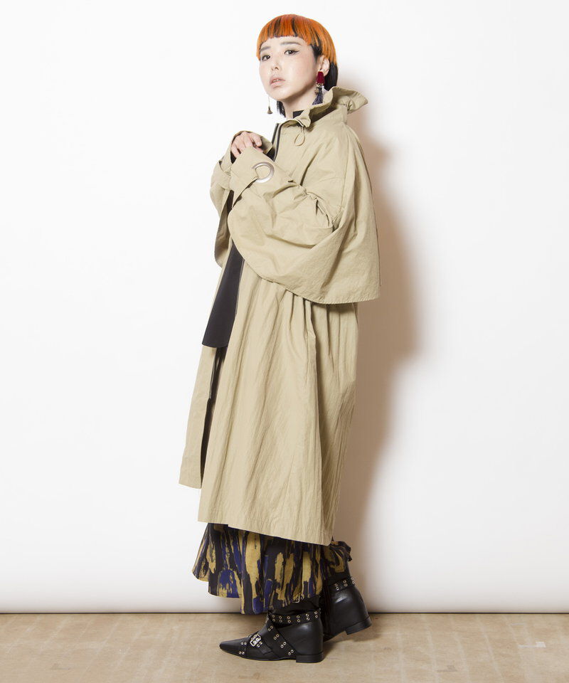  「バックフレアーライトコート」|トレンチコート|
