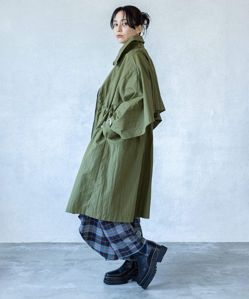  「バックフレアーライトコート」|トレンチコート|