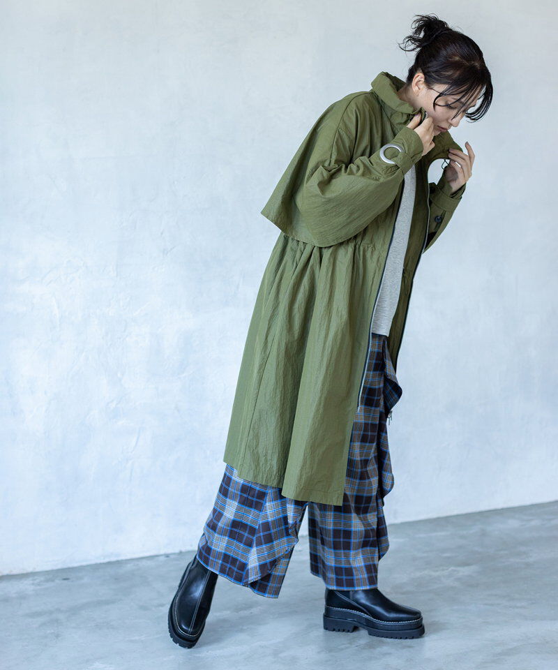  「バックフレアーライトコート」|トレンチコート|