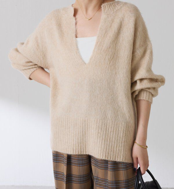  「エアリー深Vニット」|ニット・セーター|