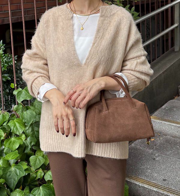  「エアリー深Vニット」|ニット・セーター|