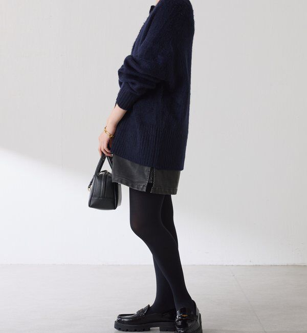  「エアリー深Vニット」|ニット・セーター|