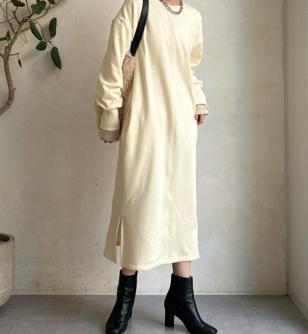  「【WEB限定】裏毛裏起毛ワンピース」|ワンピース|オフホワイト