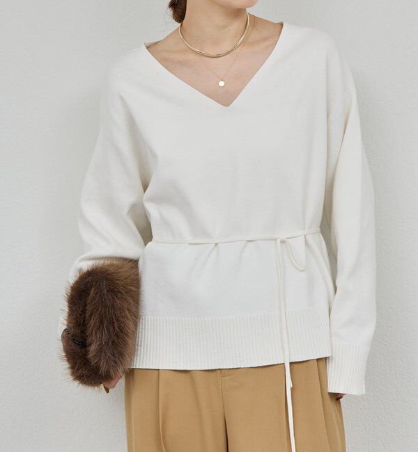  「【CHIKAコラボ】【着やせ&times;時短おしゃれ】タイ付き総針Vネックニット」|ニット・セーター|