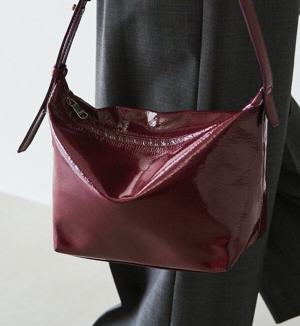  「【再値下げ】エナメルワンショルダーバッグ」|ショルダー・メッセンジャー|