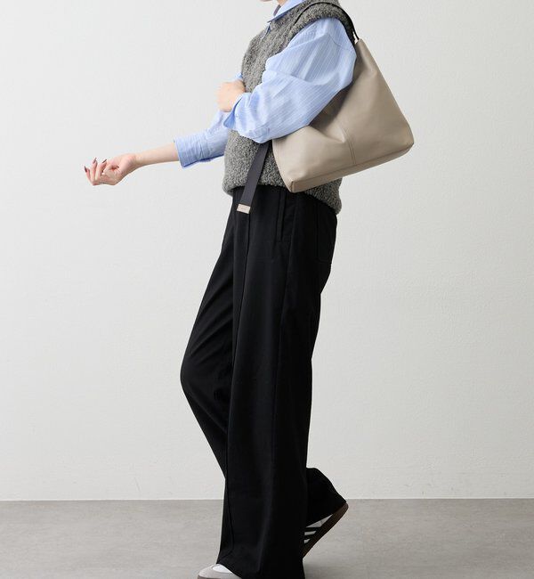  「レザーホーボーバッグ M」|ショルダー・メッセンジャー|