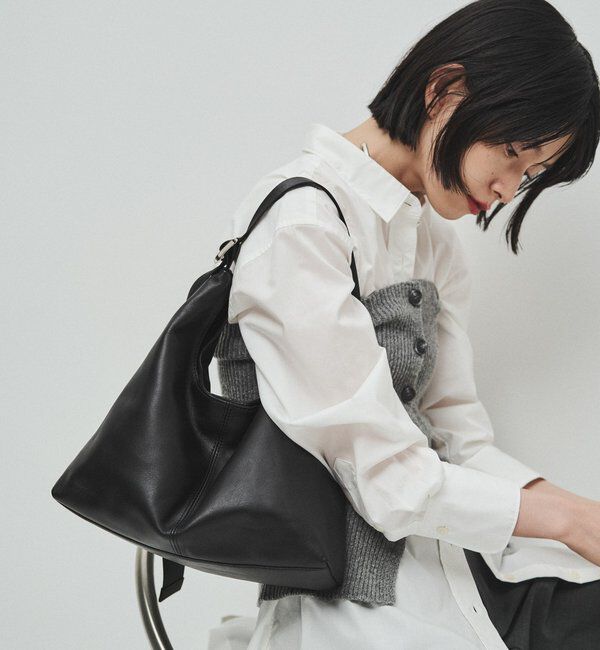  「レザーホーボーバッグ M」|ショルダー・メッセンジャー|