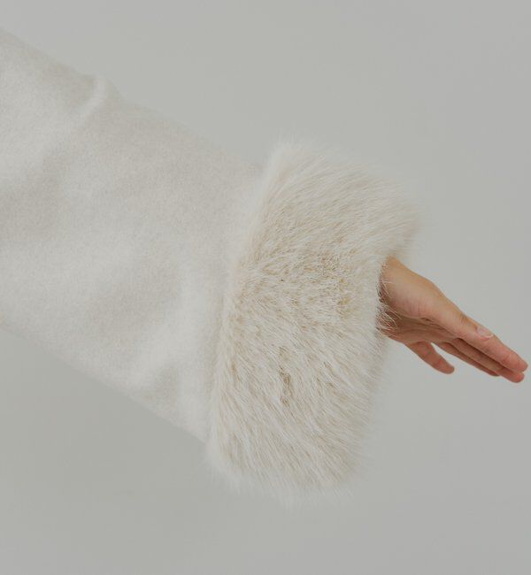  「【4色展開】ファー襟ケープコート」|その他|