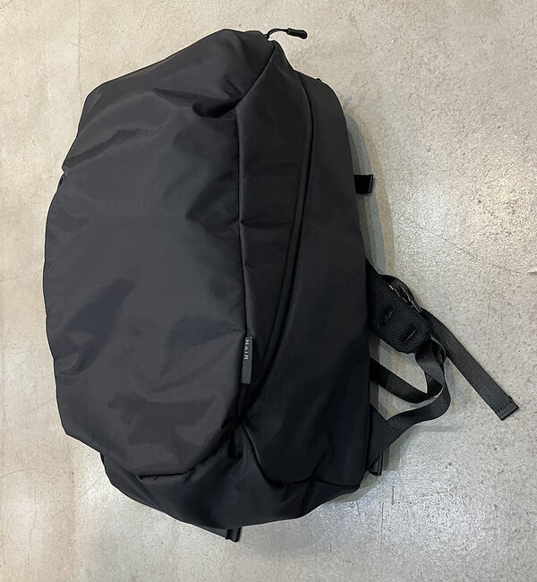 ABAHOUSE「【NoiR / ノアール】撥水加工 PC対応 ビジネス対応 リュック レインカバ」|リュック|